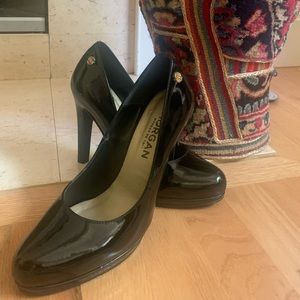 Black high heels shoes